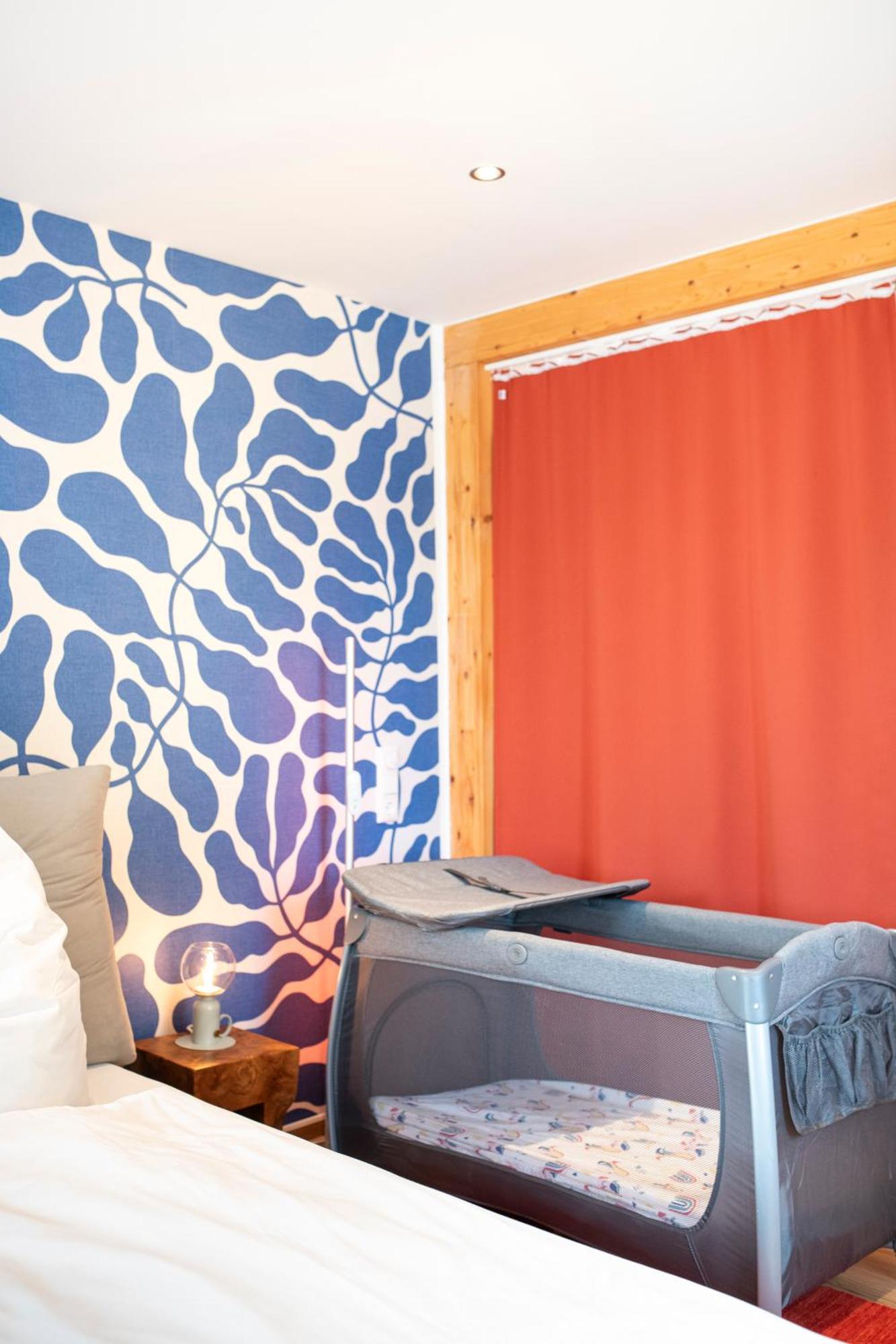 Bunter Hund Apartments - Zentrales Apartment, Parkplatz, Wintergarten, Kinderzimmer Rothenburg ob der Tauber Luaran gambar
