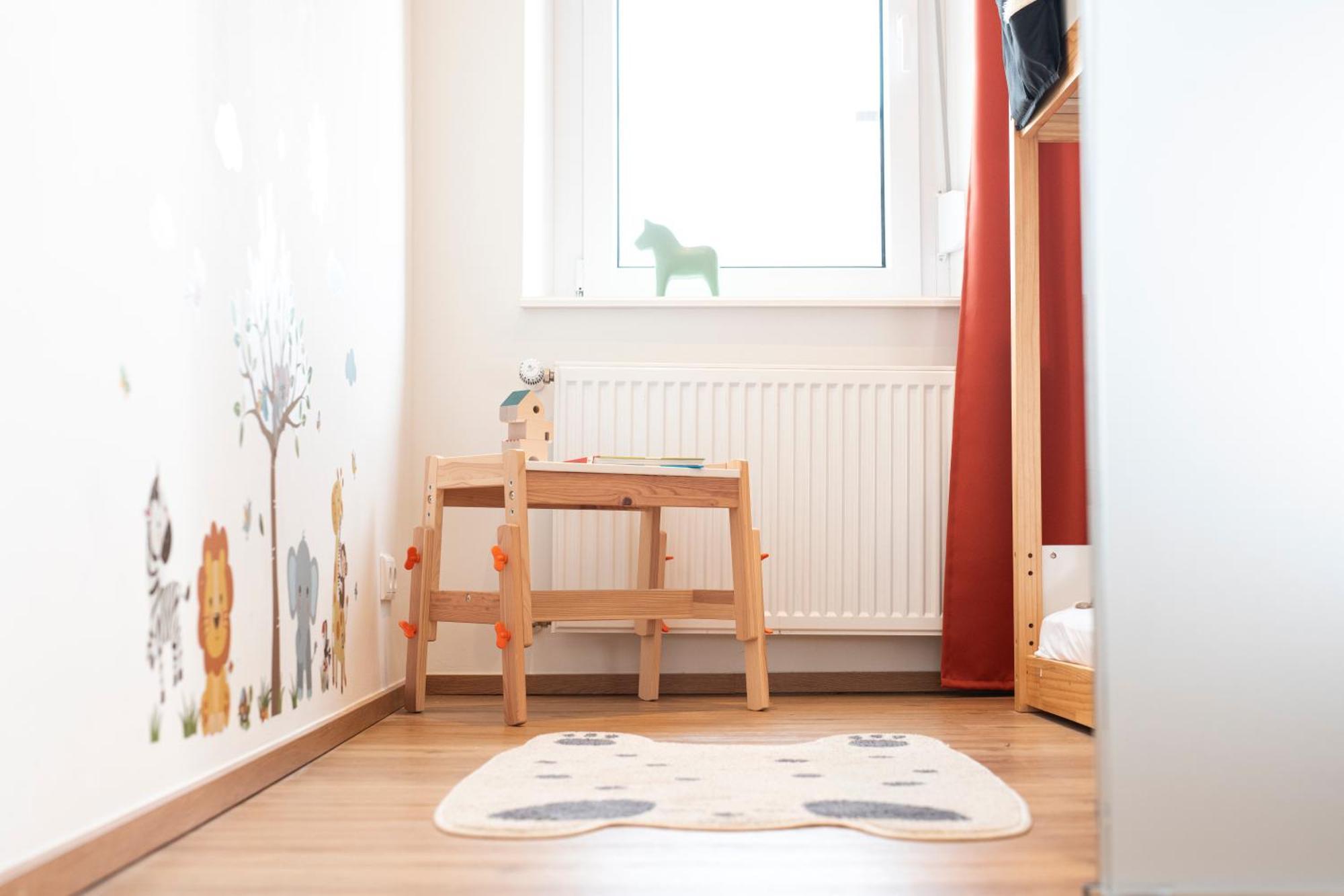 Bunter Hund Apartments - Zentrales Apartment, Parkplatz, Wintergarten, Kinderzimmer Rothenburg ob der Tauber Luaran gambar